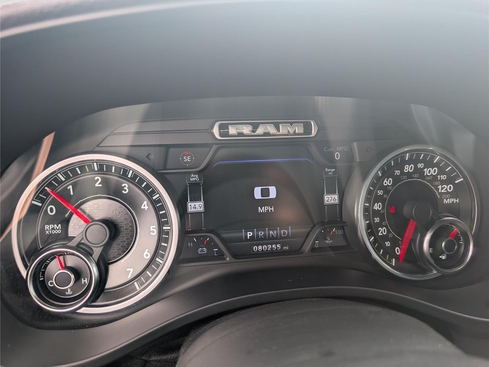 Used 2019 RAM 1500 Laramie AWD/4WD image 34