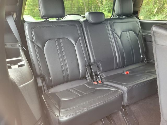 Used 2020 Ford Expedition Limited RWD image 14