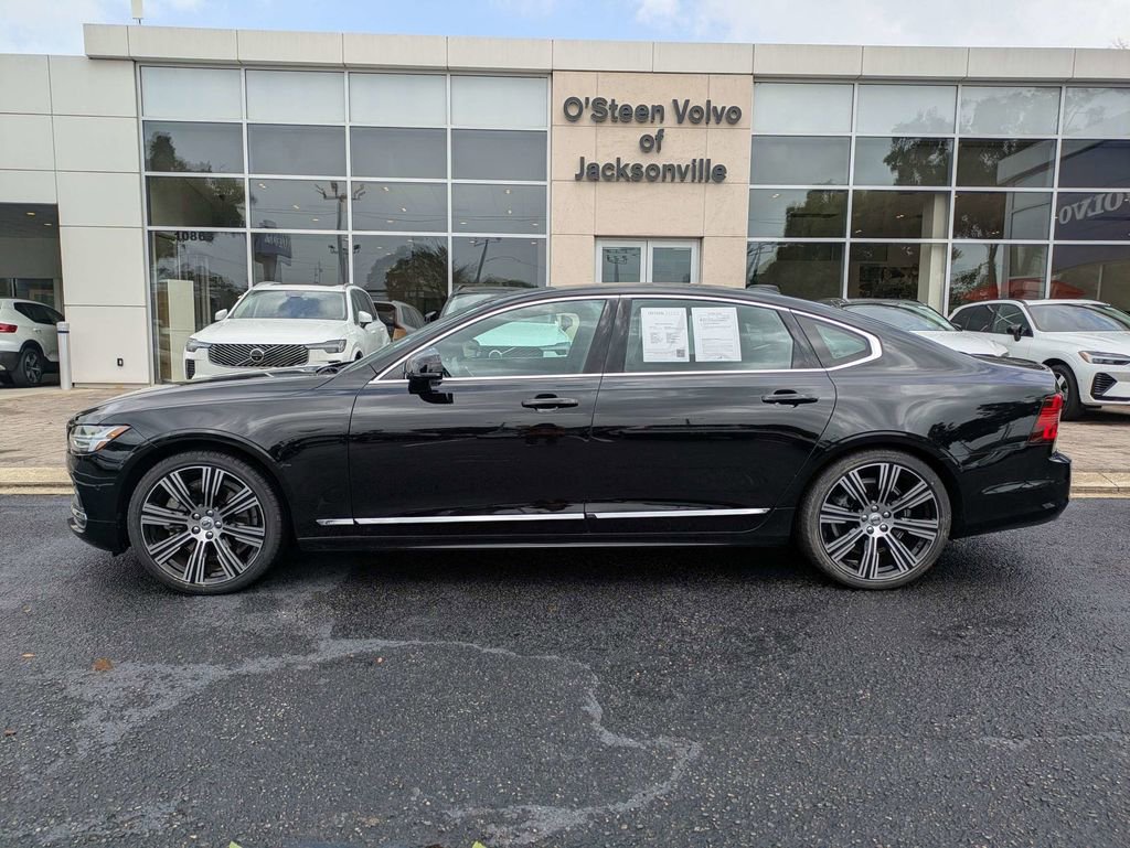 Certified 2023 Volvo S90 B6 Ultimate w/ Protection Package Premier image 3