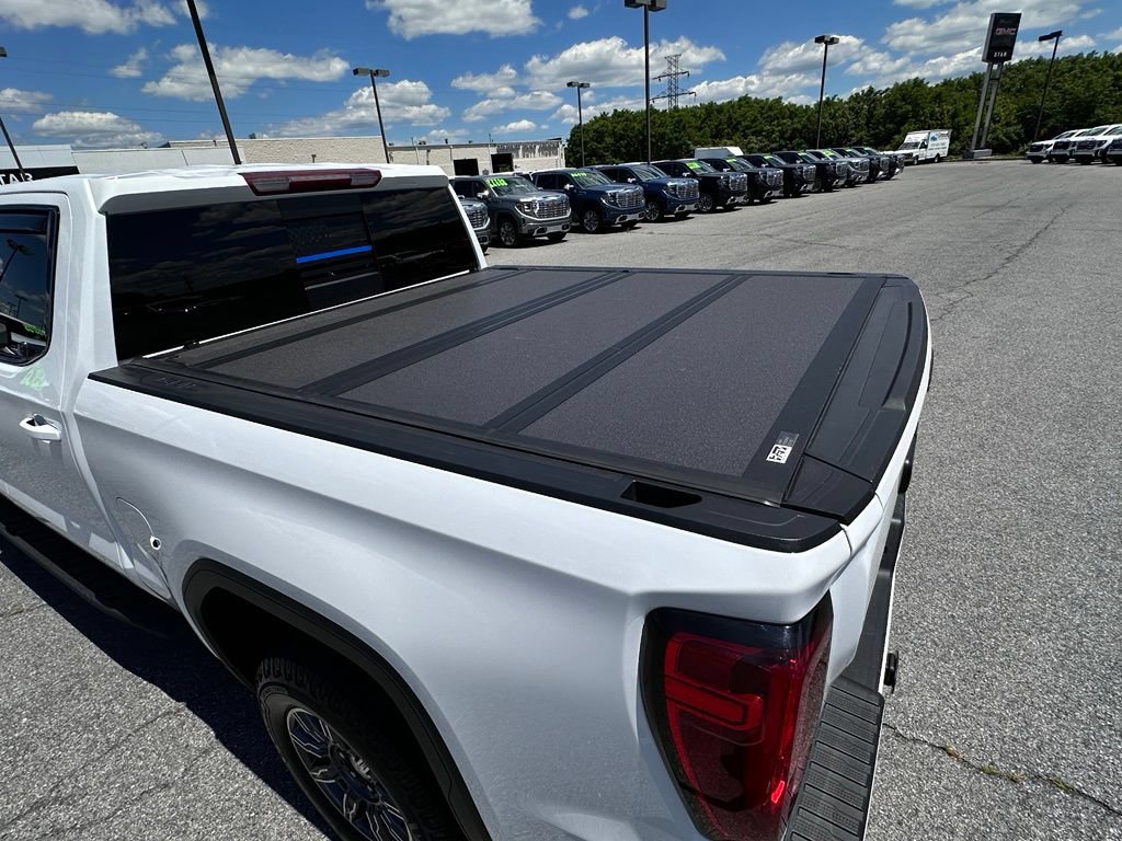 Used 2024 GMC Sierra 1500 AT4 w/ AT4 Premium Package AWD/4WD image 43