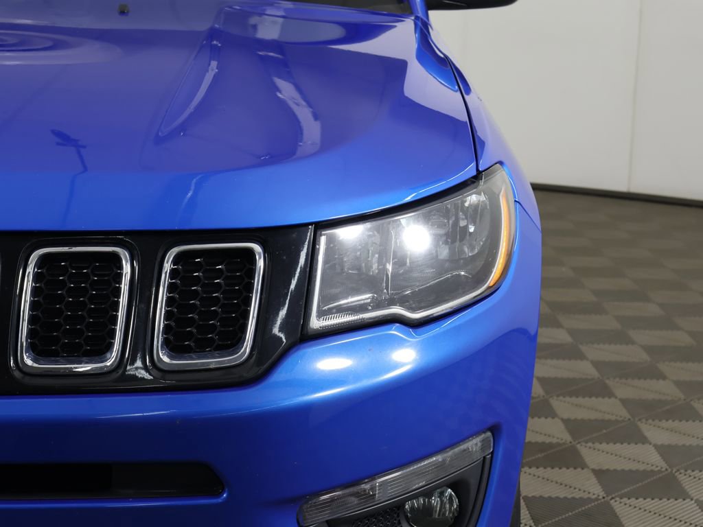 Used 2019 Jeep Compass Latitude AWD/4WD image 11