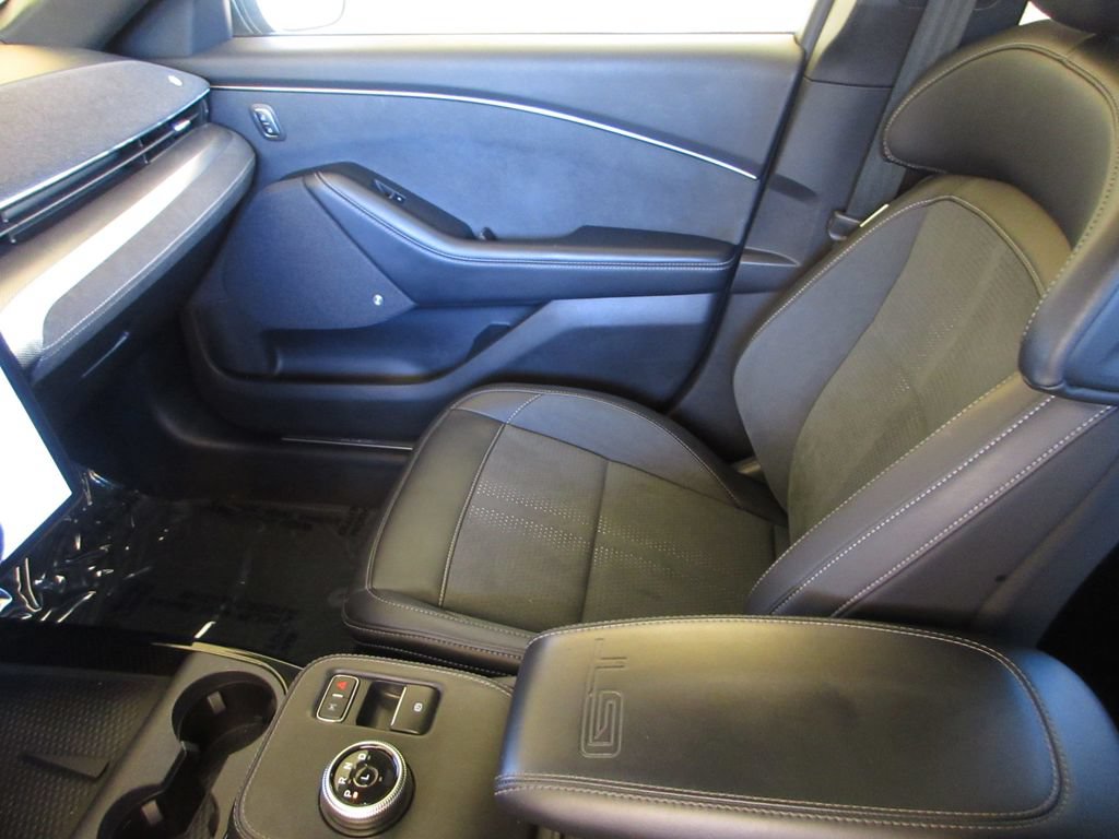 Used 2023 Ford Mustang Mach-E GT w/ GT Performance Edition AWD/4WD image 22