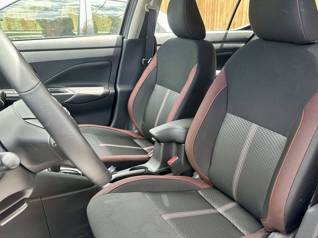 Certified 2025 Nissan Versa SR w/ Trunk Package FWD image 23