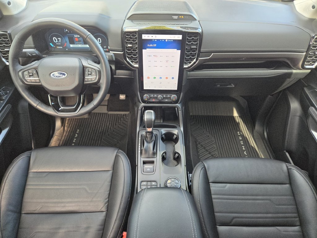 Used 2025 Ford Ranger Lariat w/ Chrome Accent Package AWD/4WD image 26