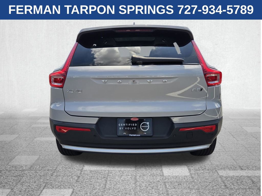 Certified 2025 Volvo XC40 B5 Plus image 8
