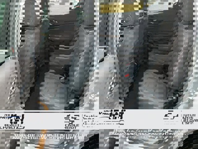 Used 2023 GMC Acadia SLE w/ Driver Convenience Package image 20