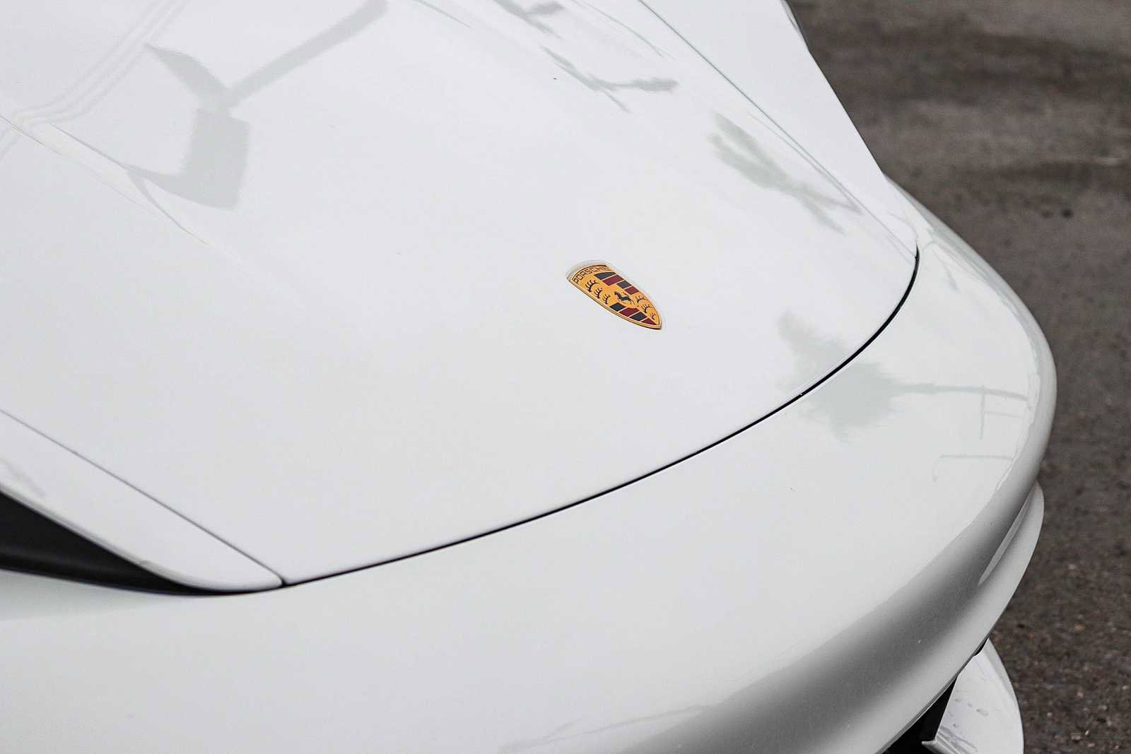 Used 2021 Porsche Taycan Turbo image 8