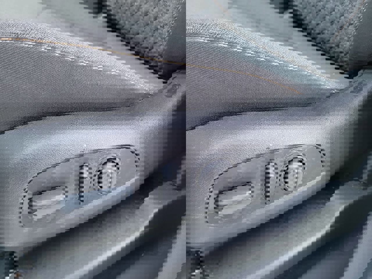 Used 2024 Chevrolet Equinox LT image 12