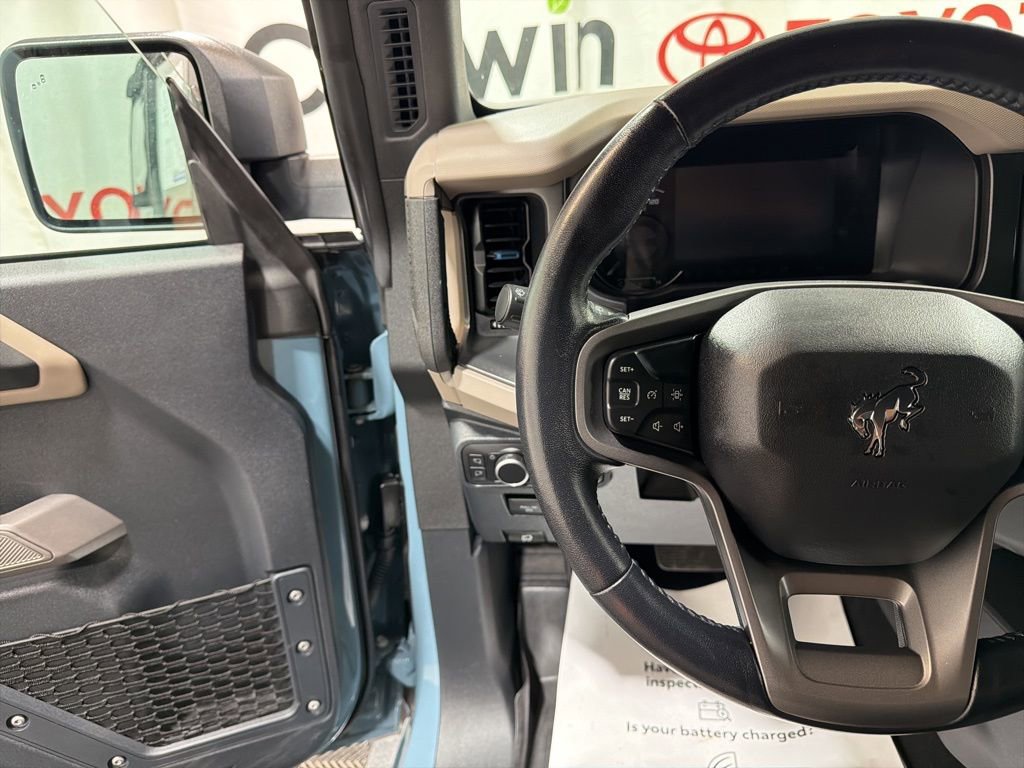 Used 2022 Ford Bronco Wildtrak AWD/4WD image 25