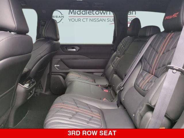New 2025 Nissan Armada PRO-4X w/ Pro-4X Premium Package AWD/4WD image 18