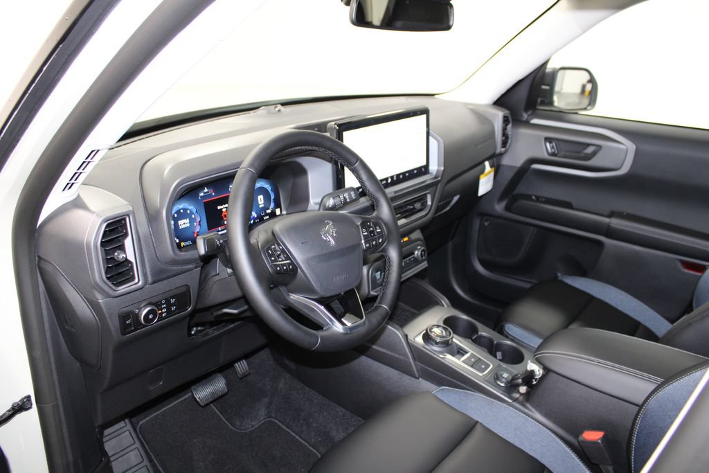 New 2025 Ford Bronco Sport Outer Banks w/ Outer Banks Tech Package+ AWD/4WD image 21
