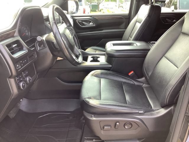 Used 2023 Chevrolet Suburban LS AWD/4WD image 9