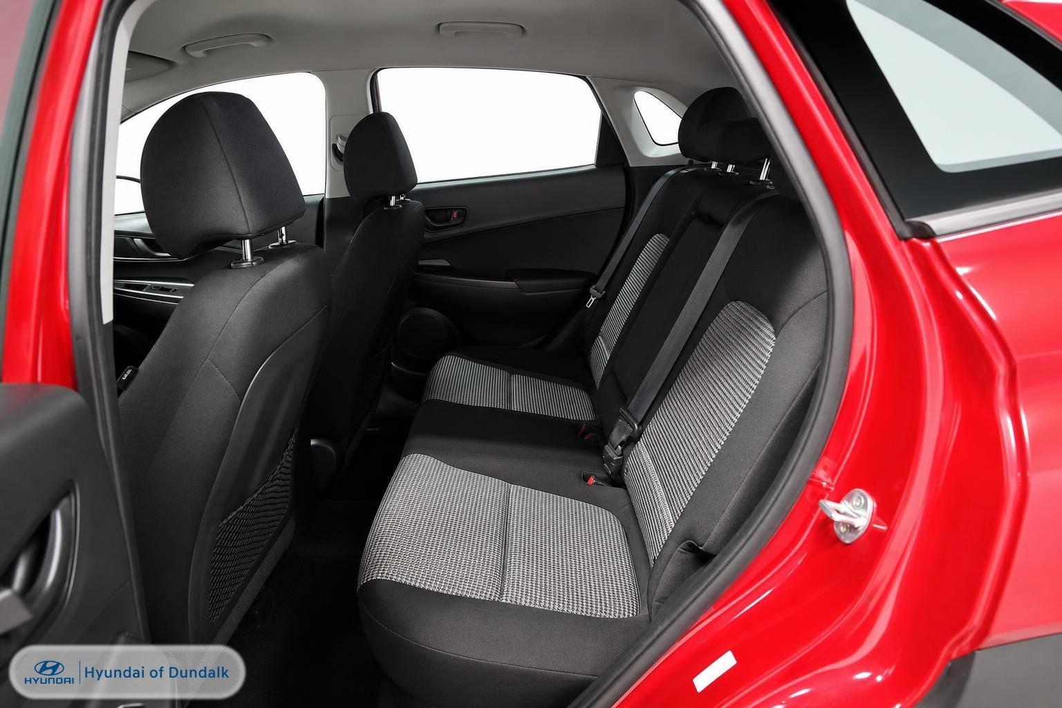 Used 2018 Hyundai Kona SE FWD image 12