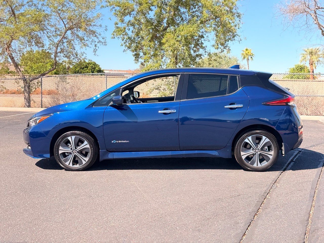 Used 2019 Nissan Leaf SL Plus FWD image 3