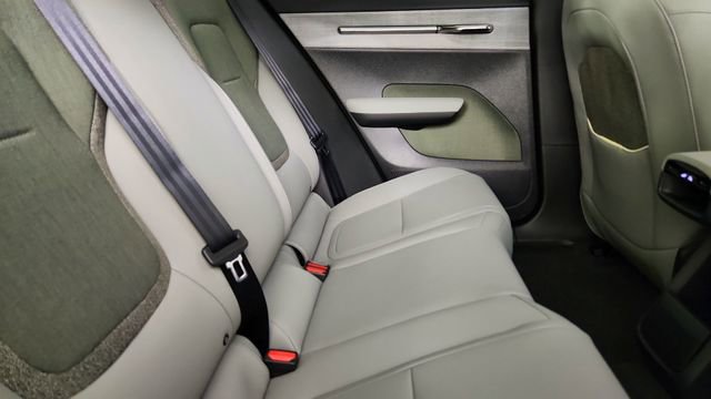 New 2026 Volvo EX30 Plus w/ Protection Package Premier AWD/4WD image 29