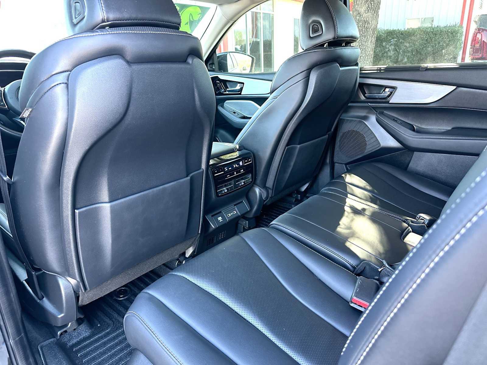 Used 2023 Acura MDX FWD w/ Technology Package image 24