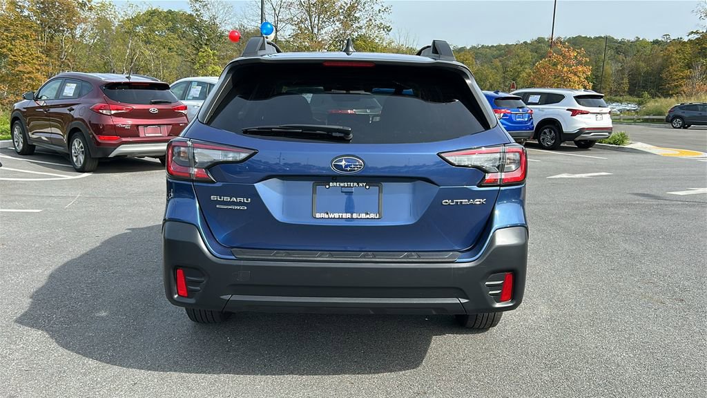 Certified 2022 Subaru Outback Premium image 7