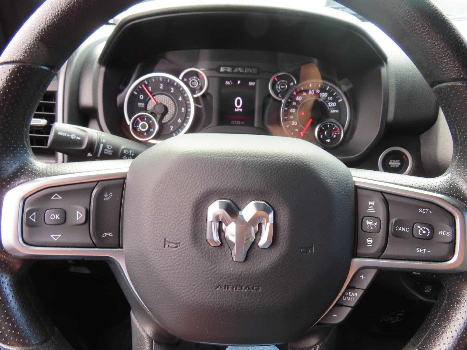 Used 2025 RAM 1500 Tradesman w/ Night Edition AWD/4WD image 19