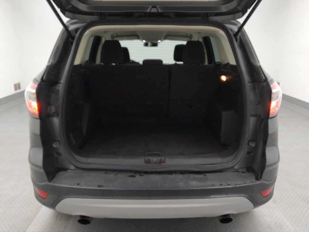 Used 2018 Ford Escape SE w/ SE Sync 3 Package image 29