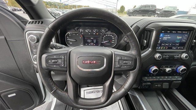 Used 2022 GMC Sierra 2500 AT4 image 12