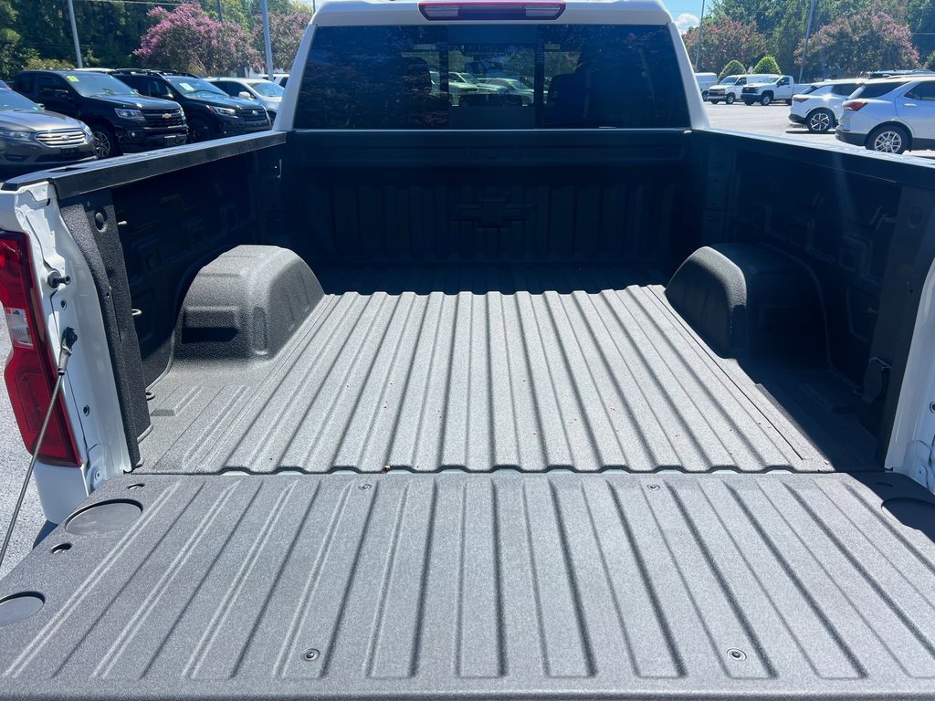 Used 2025 Chevrolet Silverado 1500 LTZ image 16
