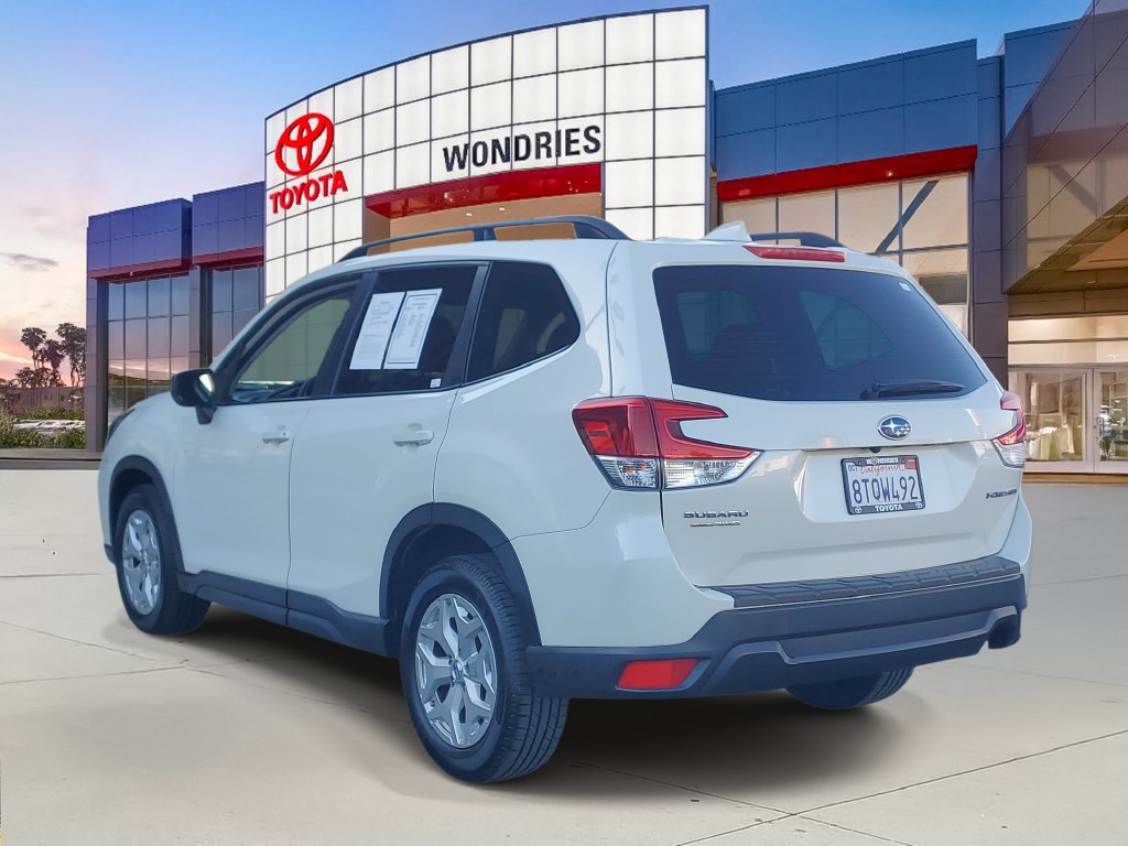 Used 2021 Subaru Forester AWD/4WD image 5