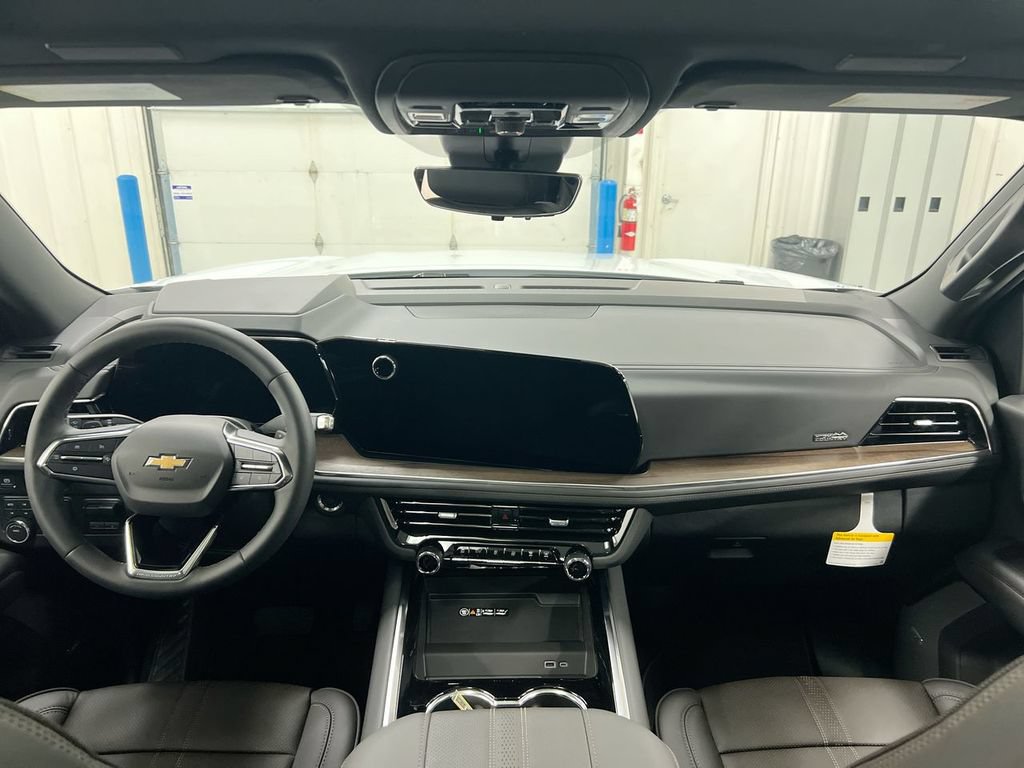 New 2026 Chevrolet Tahoe High Country w/ Sun And Tow Package AWD/4WD image 10