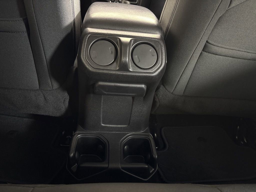 Used 2019 Jeep Wrangler Sport image 25