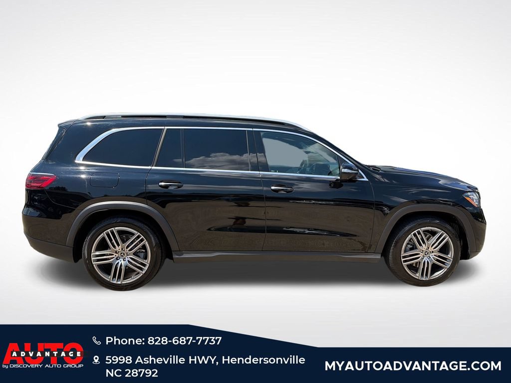 Used 2025 Mercedes-Benz GLS 450 4MATIC image 2