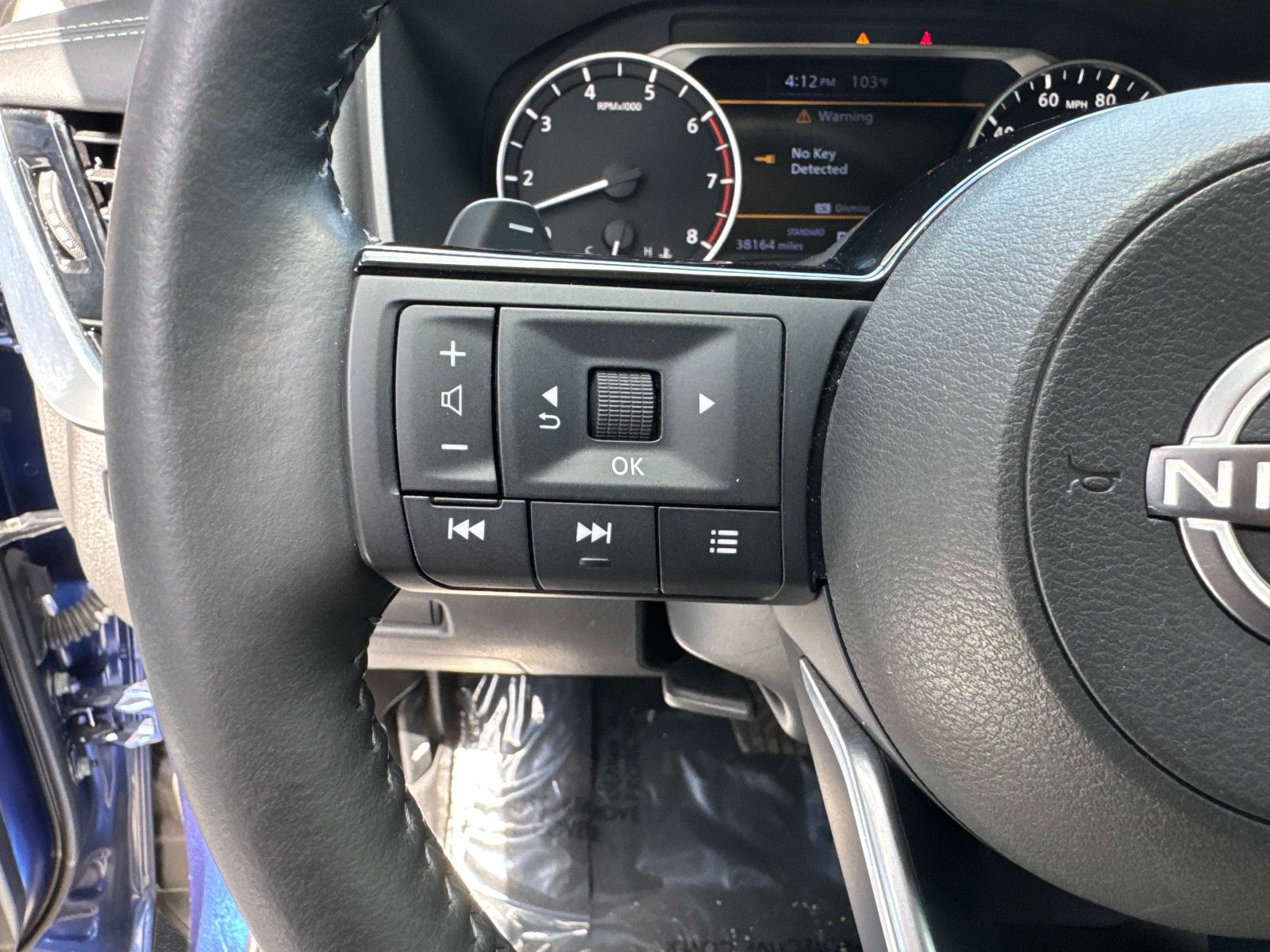 Used 2022 Nissan Rogue SL FWD image 32