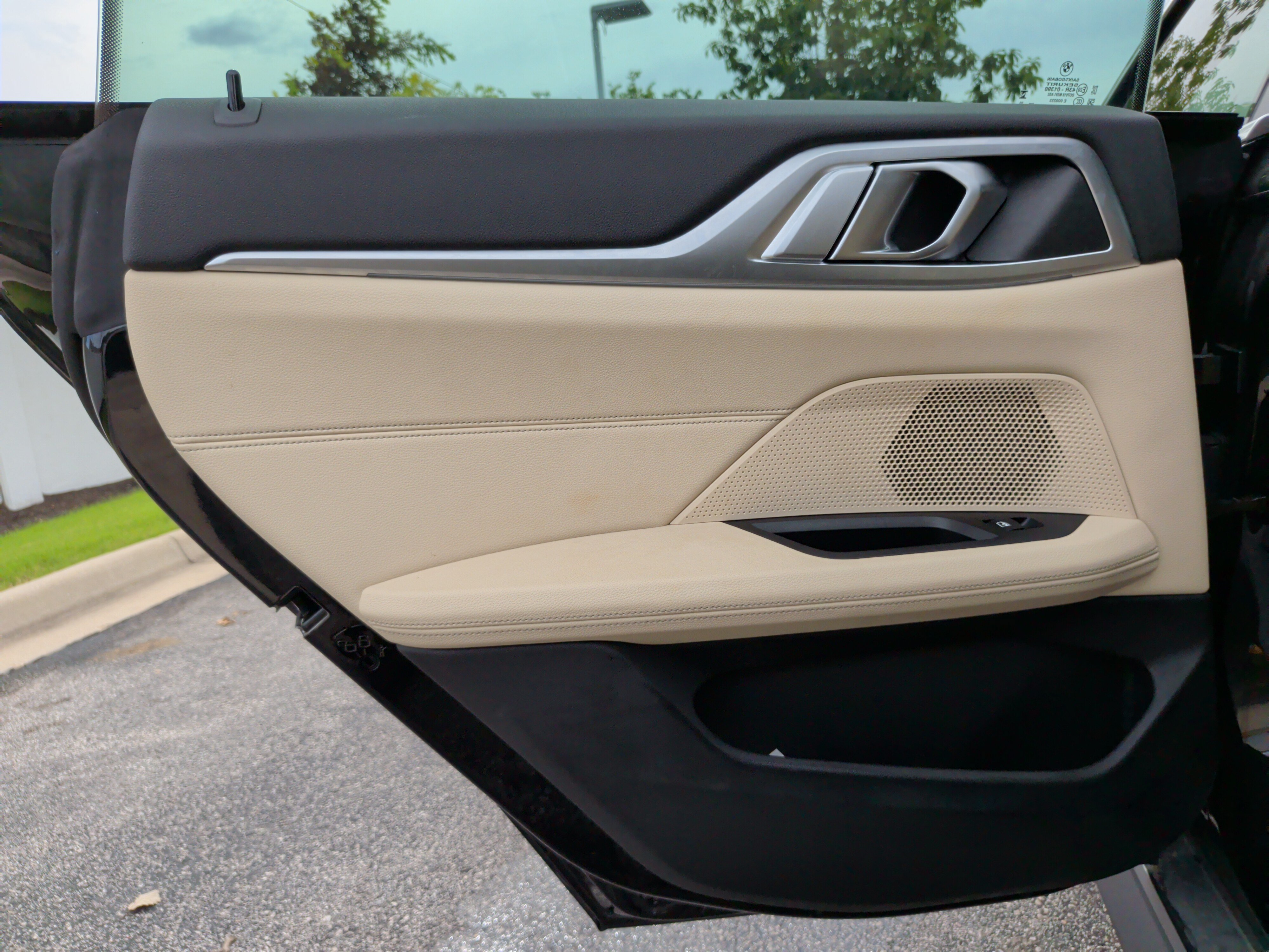 Certified 2023 BMW i4 eDrive35 w/ Premium Package RWD image 38