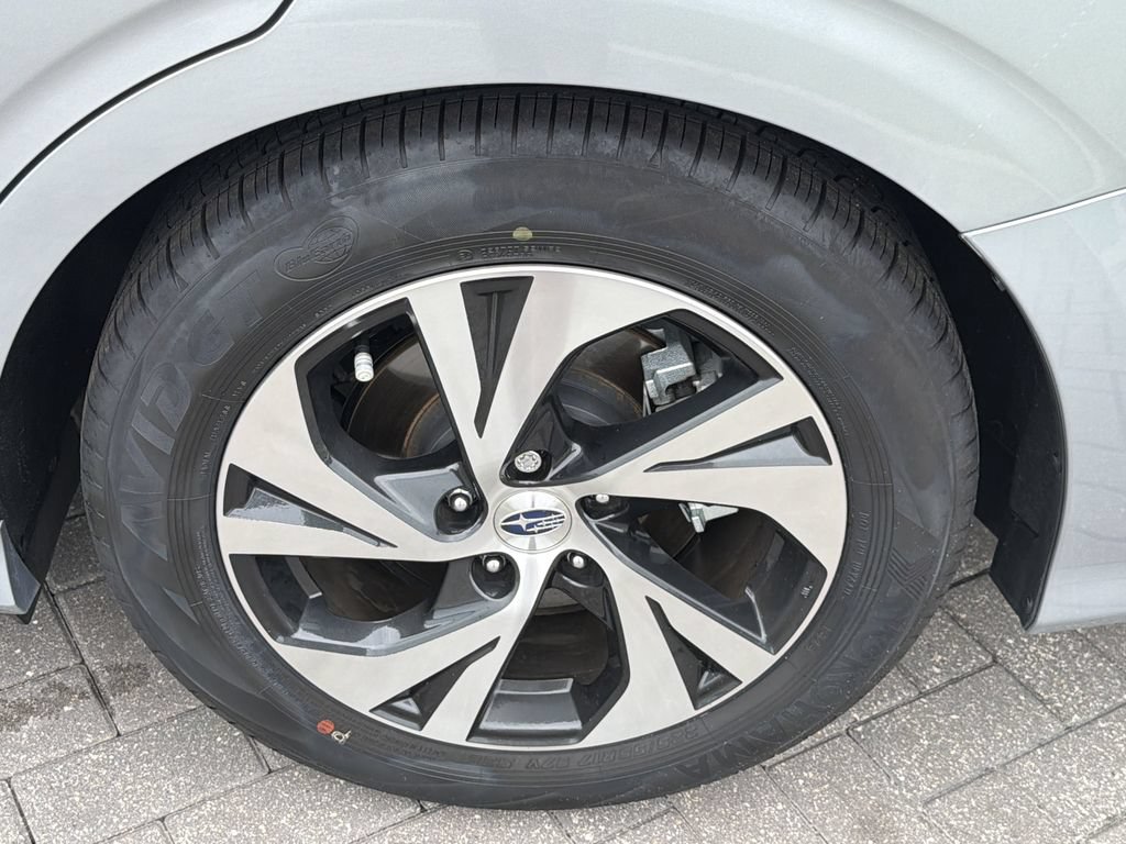 Certified 2025 Subaru Legacy Premium AWD/4WD image 33