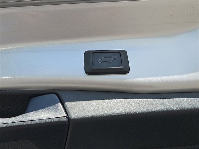 Used 2025 Toyota RAV4 Limited w/ Weather Package image 8