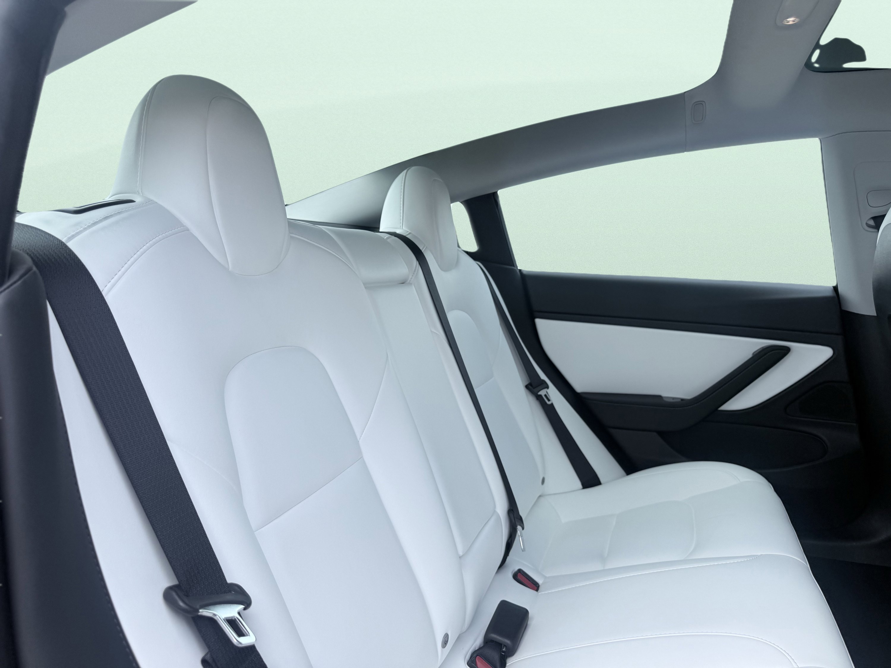 Used 2020 Tesla Model 3 Long Range image 36