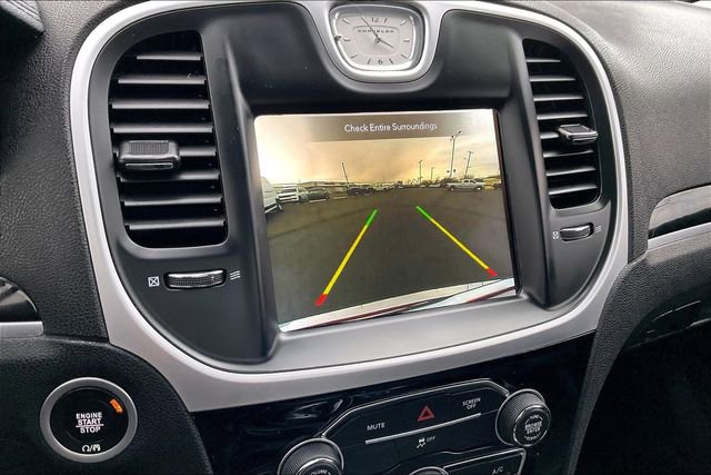 Used 2023 Chrysler 300 Touring image 23