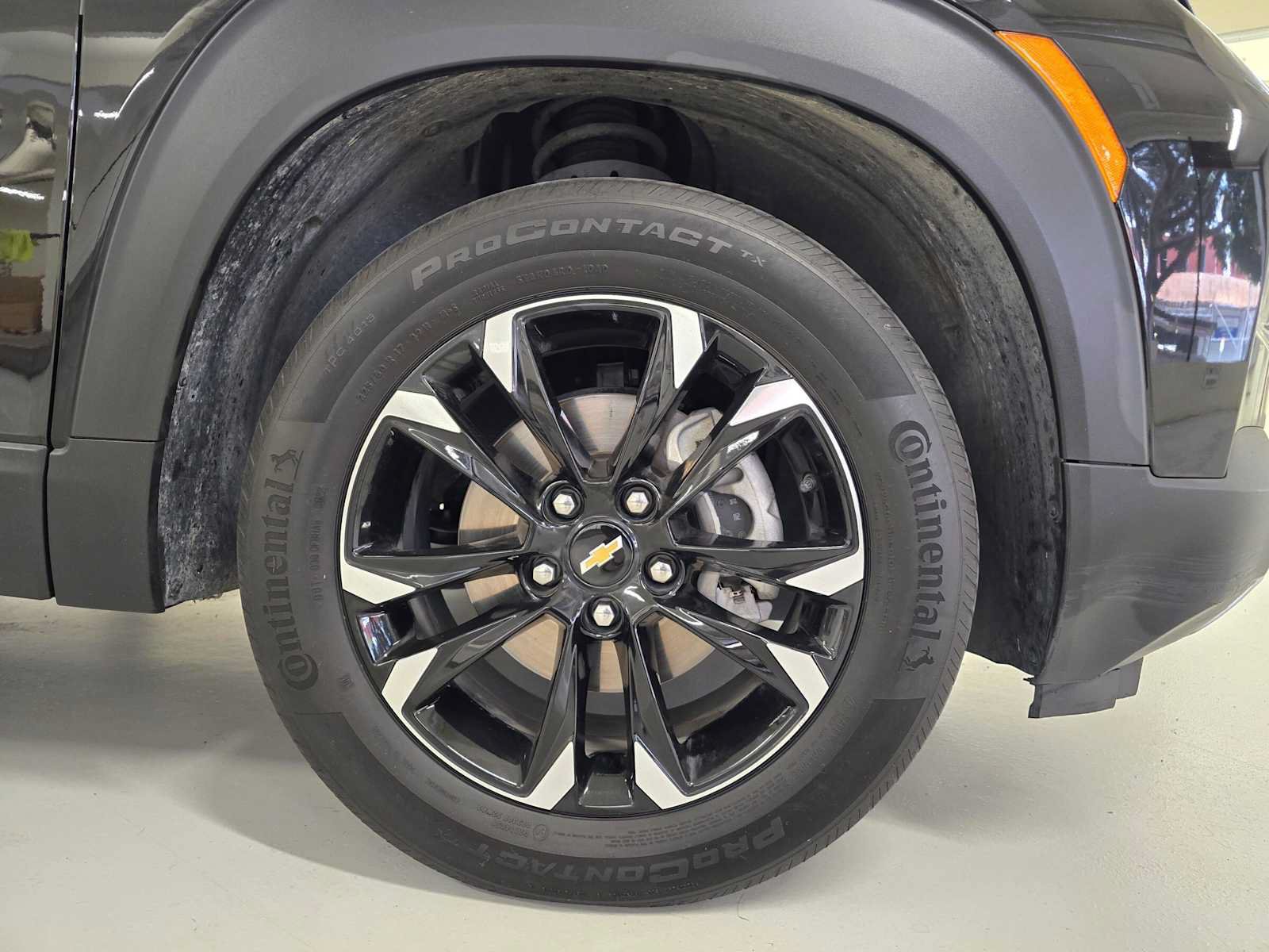 Used 2023 Chevrolet TrailBlazer LT FWD image 9