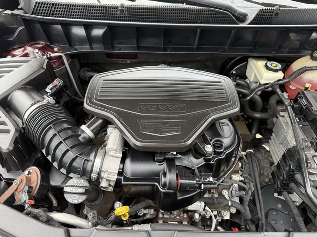Used 2017 Cadillac XT5 Luxury w/ Driver Awareness Package image 35