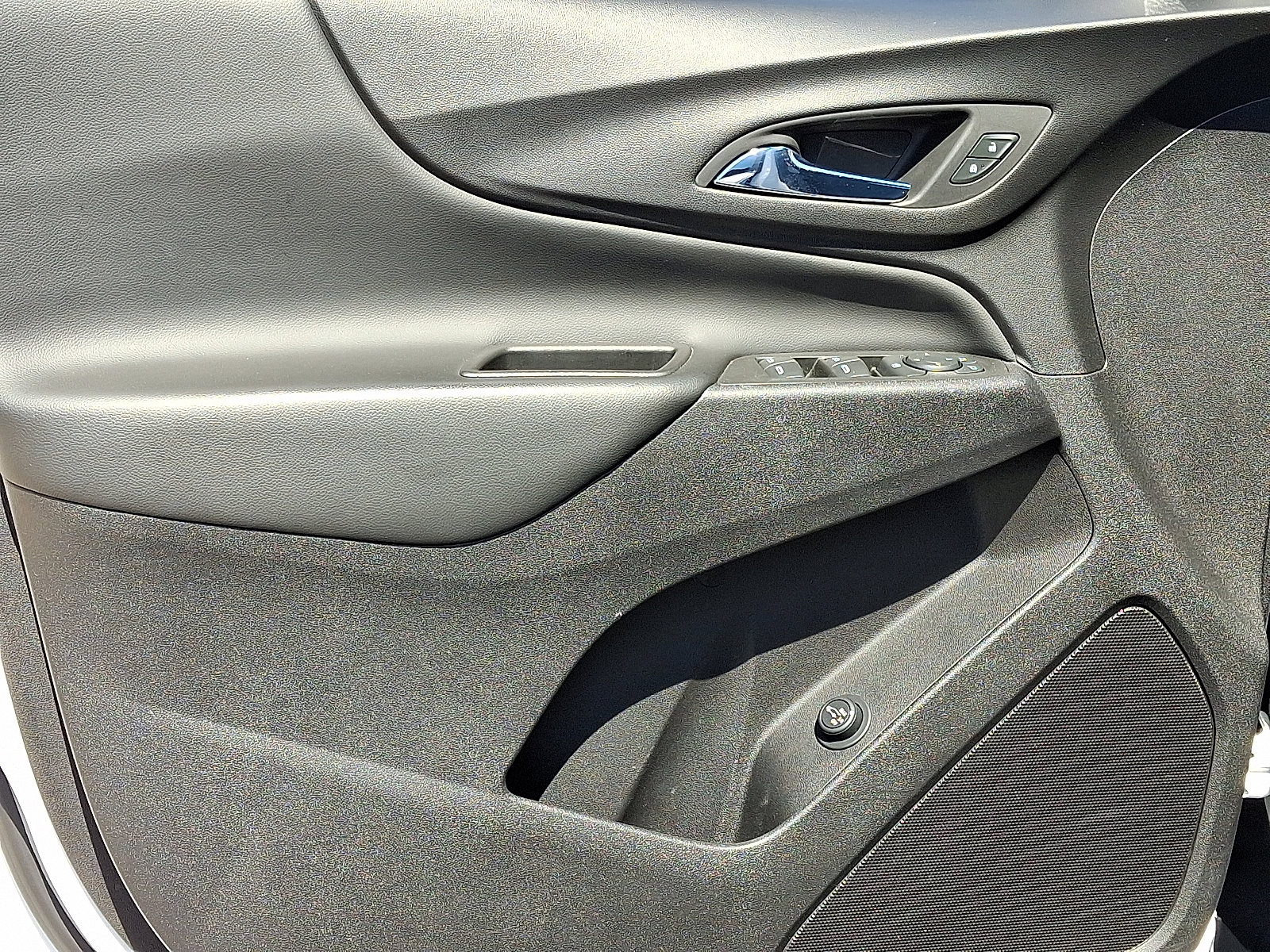 Used 2022 Chevrolet Equinox LT AWD/4WD image 13