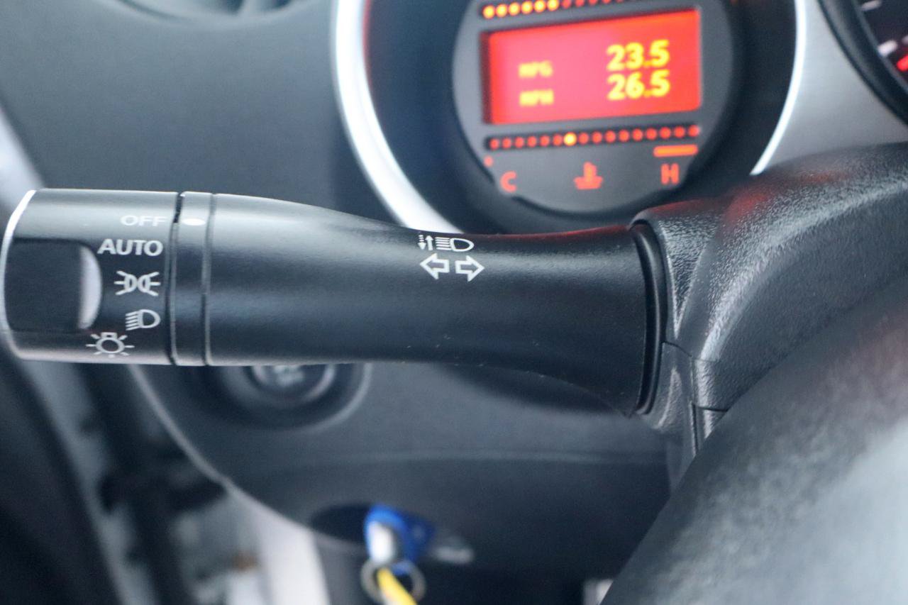 Used 2019 Nissan 370Z Coupe RWD image 24