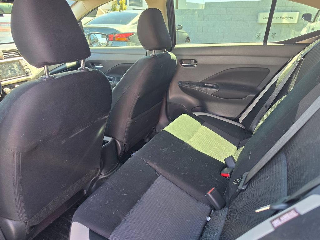 Used 2021 Nissan Versa SV FWD image 10