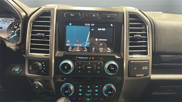 Used 2017 Ford F150 Platinum w/ Equipment Group 701A Luxury image 11