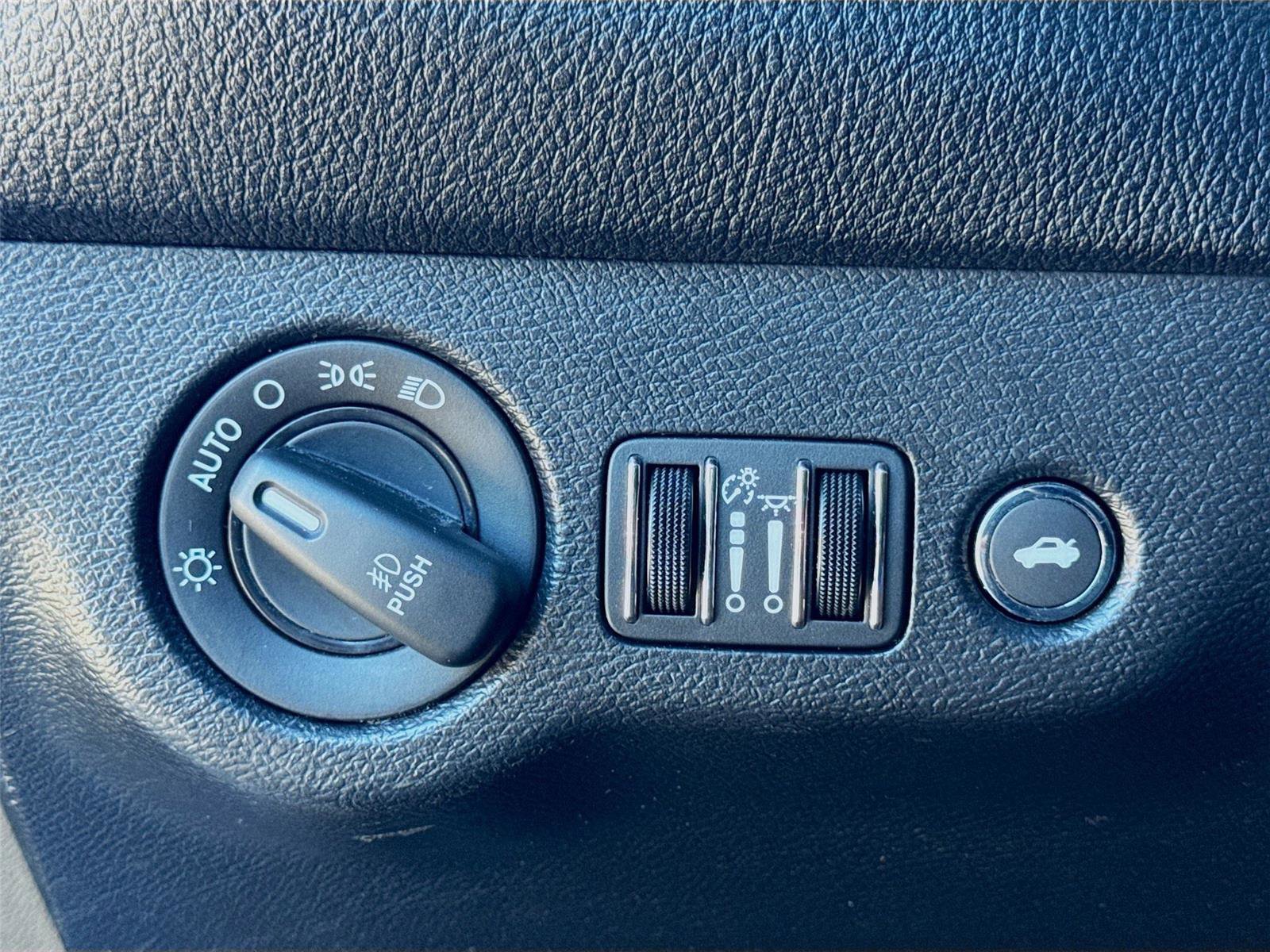 Used 2021 Dodge Challenger R/T Scat Pack image 10