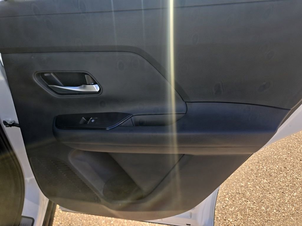 New 2026 Nissan Kicks SR w/ SR Premium Package AWD/4WD image 28