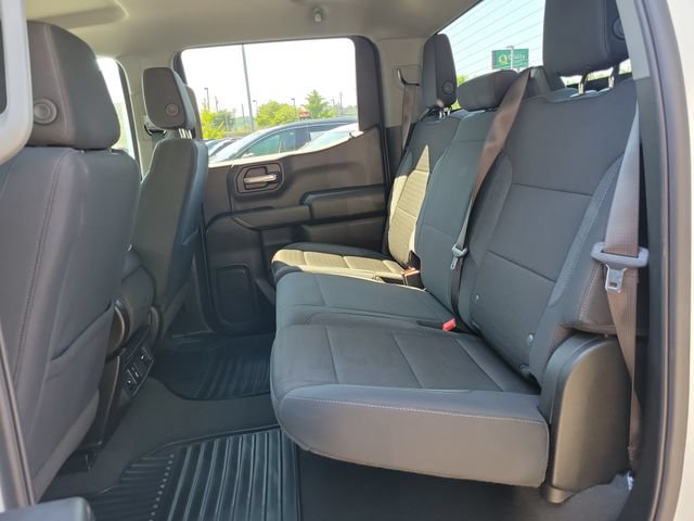 Used 2024 Chevrolet Silverado 1500 Custom RWD image 9