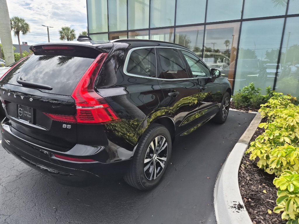 Used 2023 Volvo XC60 B5 Core w/ Climate Package FWD video 2