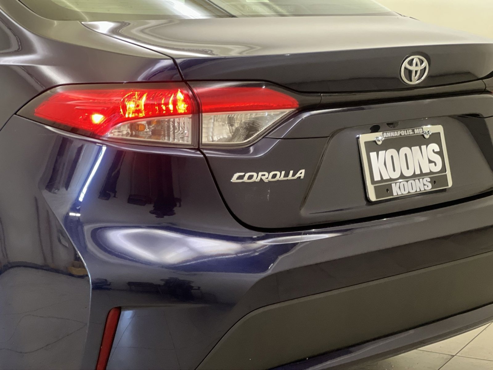 Used 2022 Toyota Corolla LE FWD image 28