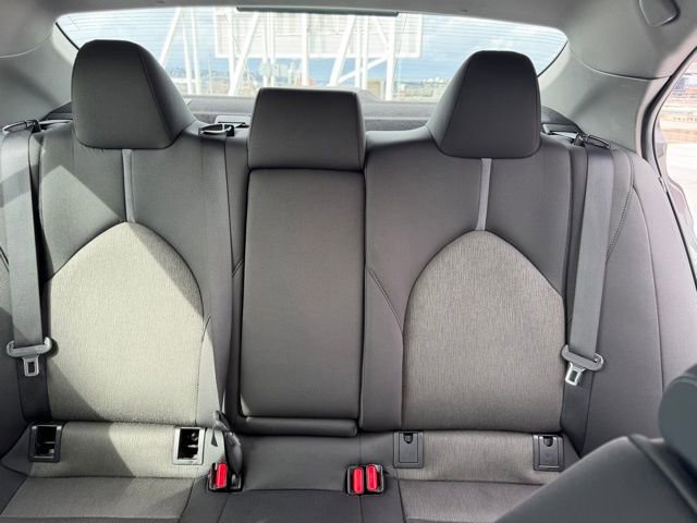 Used 2023 Toyota Camry LE image 12