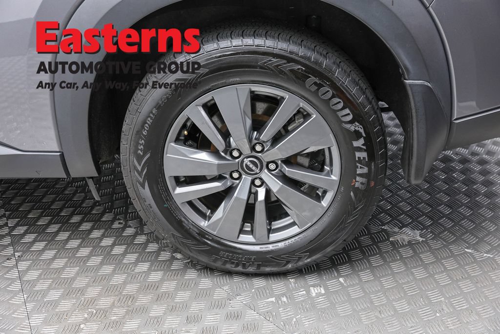 Used 2024 Nissan Pathfinder SV AWD/4WD image 8