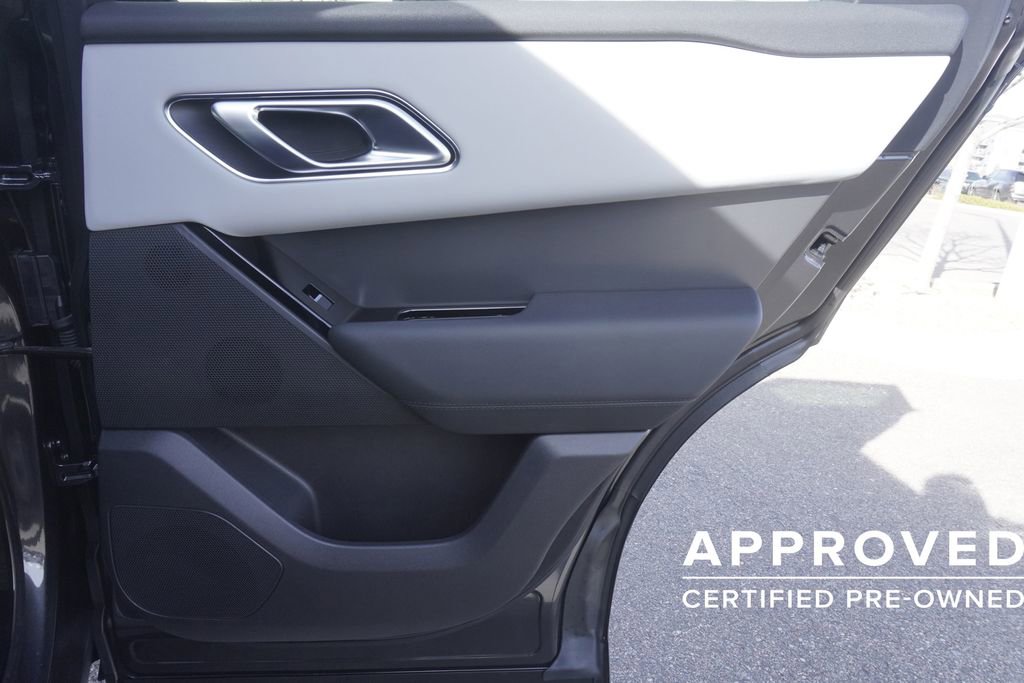 Used 2026 Land Rover Range Rover Velar S image 25