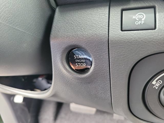 New 2026 Nissan Frontier SV w/ Tow Package AWD/4WD image 31